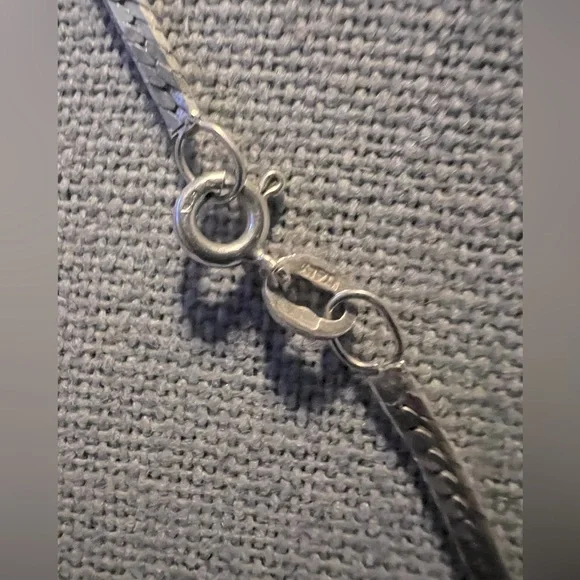 Italy .925 Herringbone Sterling Silver Chain Necklace - Picture 6 of 7